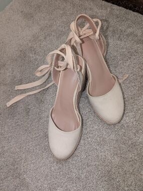 Classic Cream Lace-Up Espadrille Wedges - Women